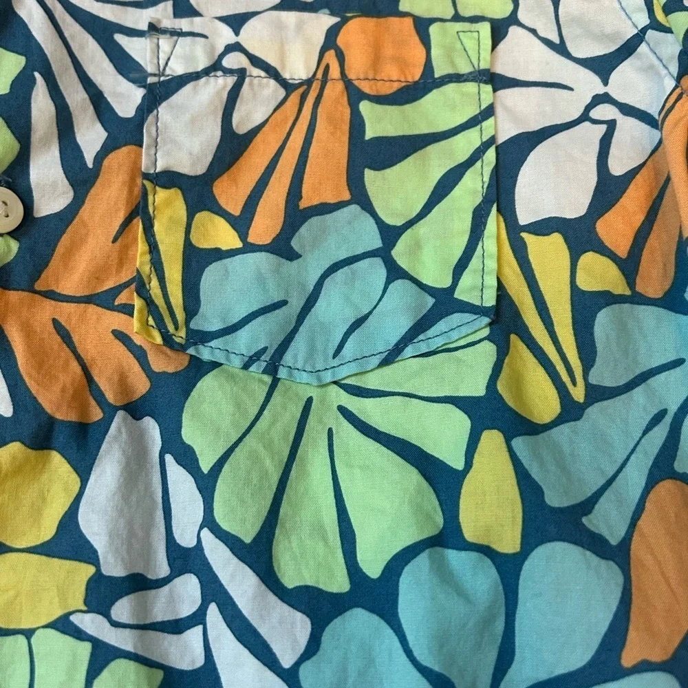 GAP Kids Tropical Floral Button Down Shirt